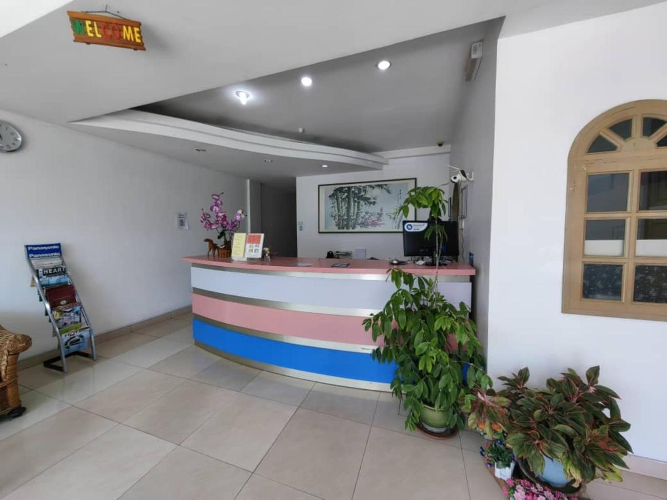 Century Hotel Inanam Kota Kinabalu Eksteriør billede