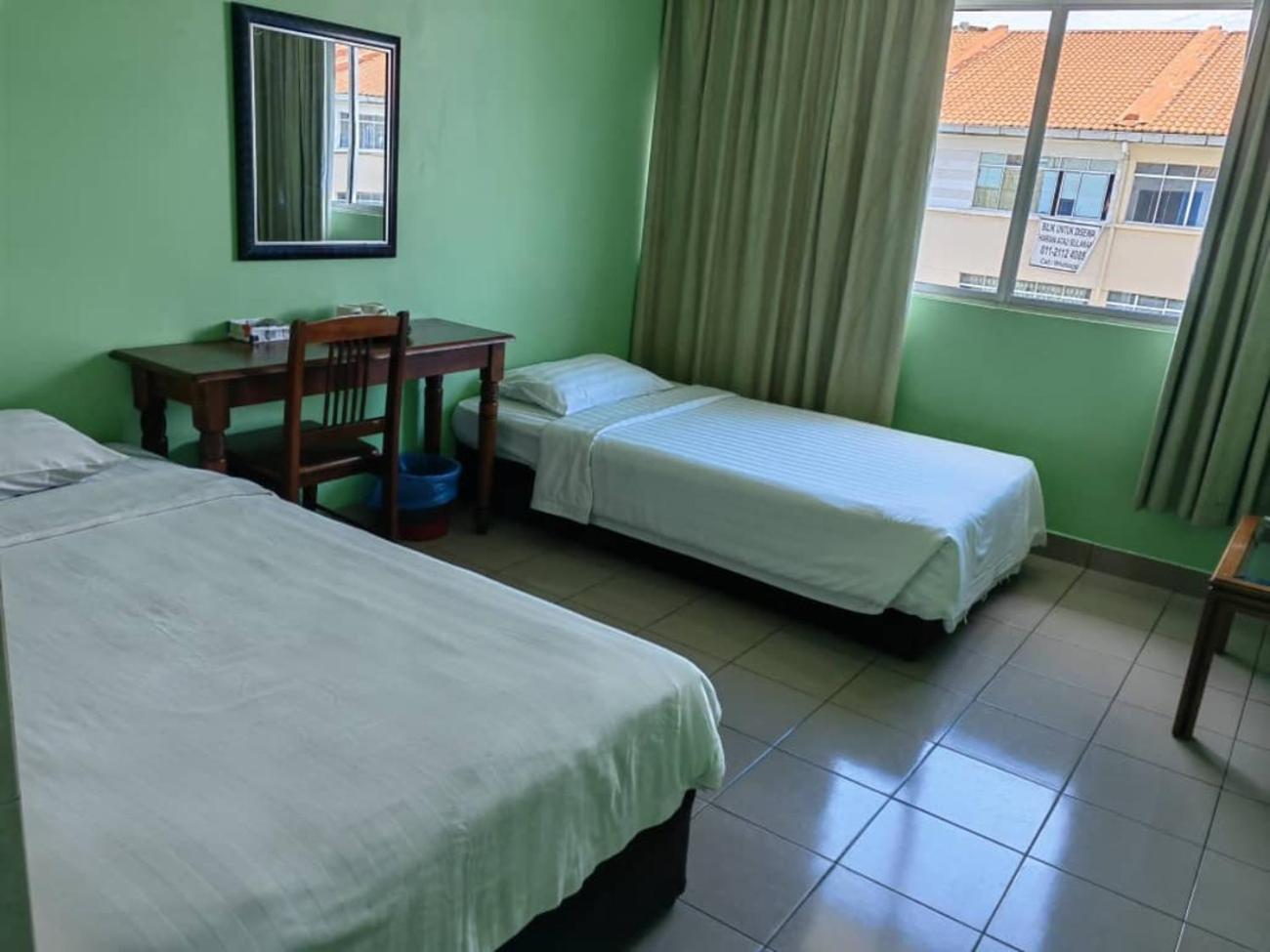 Century Hotel Inanam Kota Kinabalu Eksteriør billede
