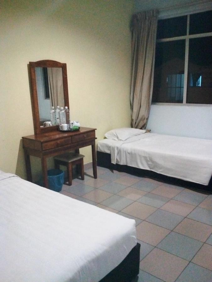 Century Hotel Inanam Kota Kinabalu Eksteriør billede